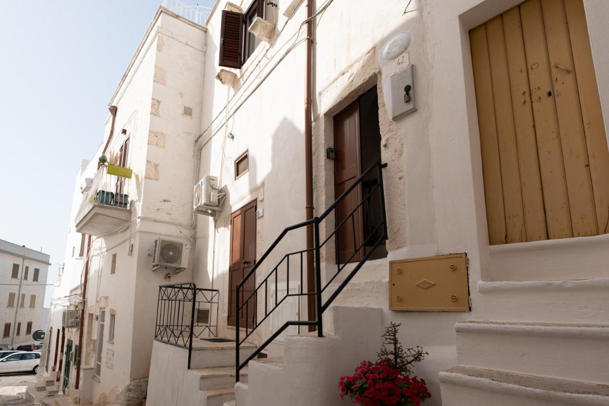 Casa Flanc - Charme Storico Nel Centro Di Ostuni Villa Buitenkant foto